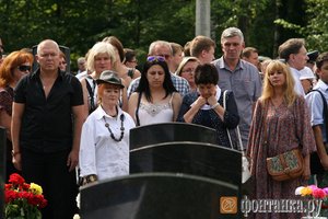 Директор Партнерства принял участие в траурных мероприятиях, приуроченных к 15-летию гибели атомного подводного крейсера «Курск»